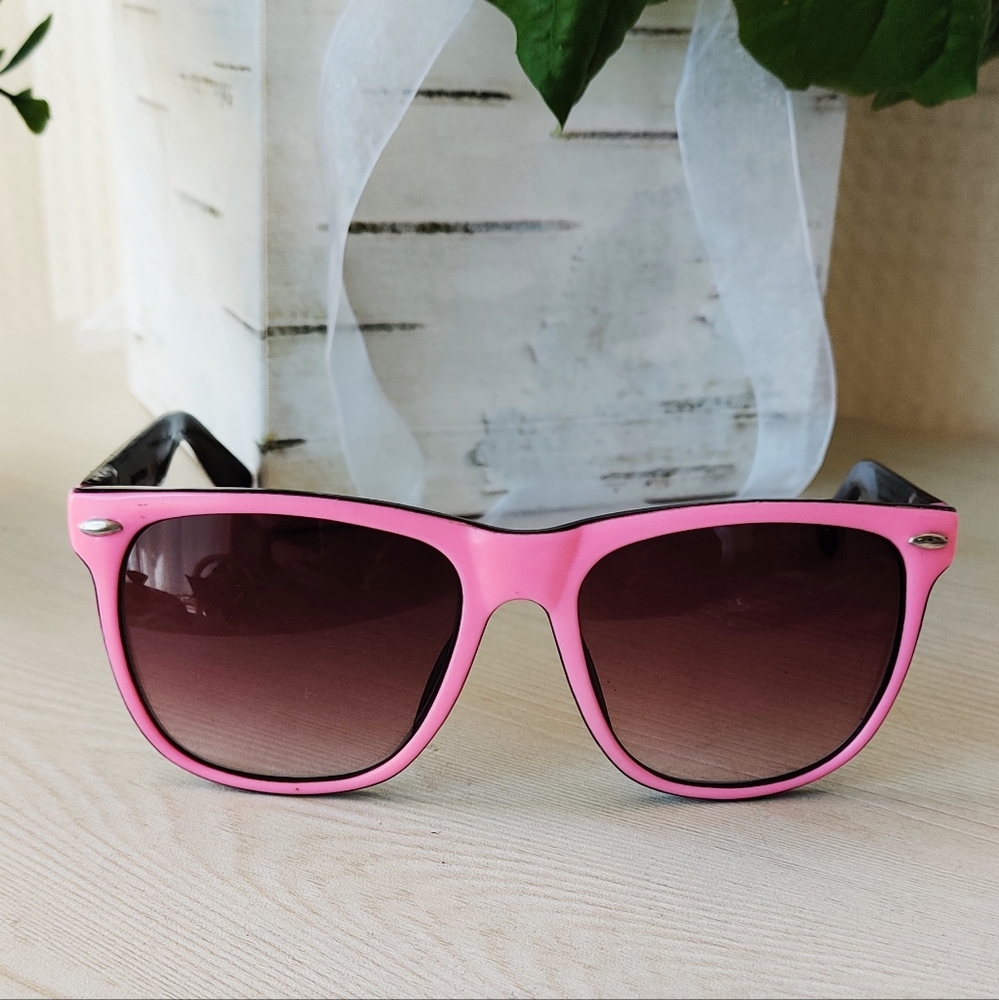💰Vintage Retro 80's Plastic Sunglasses